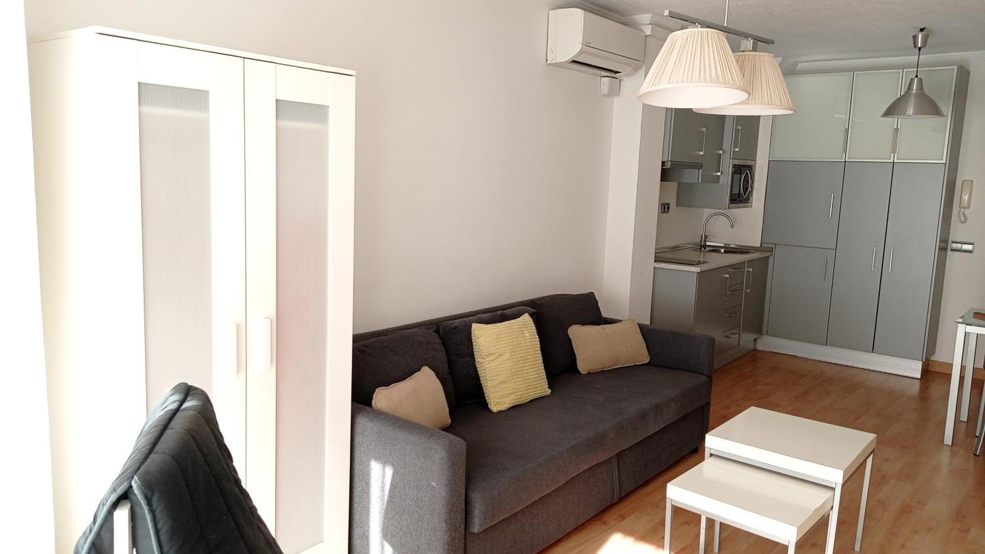 Apartamentos Centro Málaga Oda fotoğraf